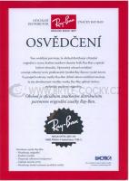 Jsme autorizovaný prodejce brýlí Ray-Ban, Oakley (Oakley Ambassador), Prada, Persol, Versace, Serengeti, Emporio Armani, Dolce & Gabbana, Vogue, Luxottica, TAG Heuer, WileyX, Carrera, Rudy Project, novinky Starck (podobné jako TAG Heuer) a dalších značek